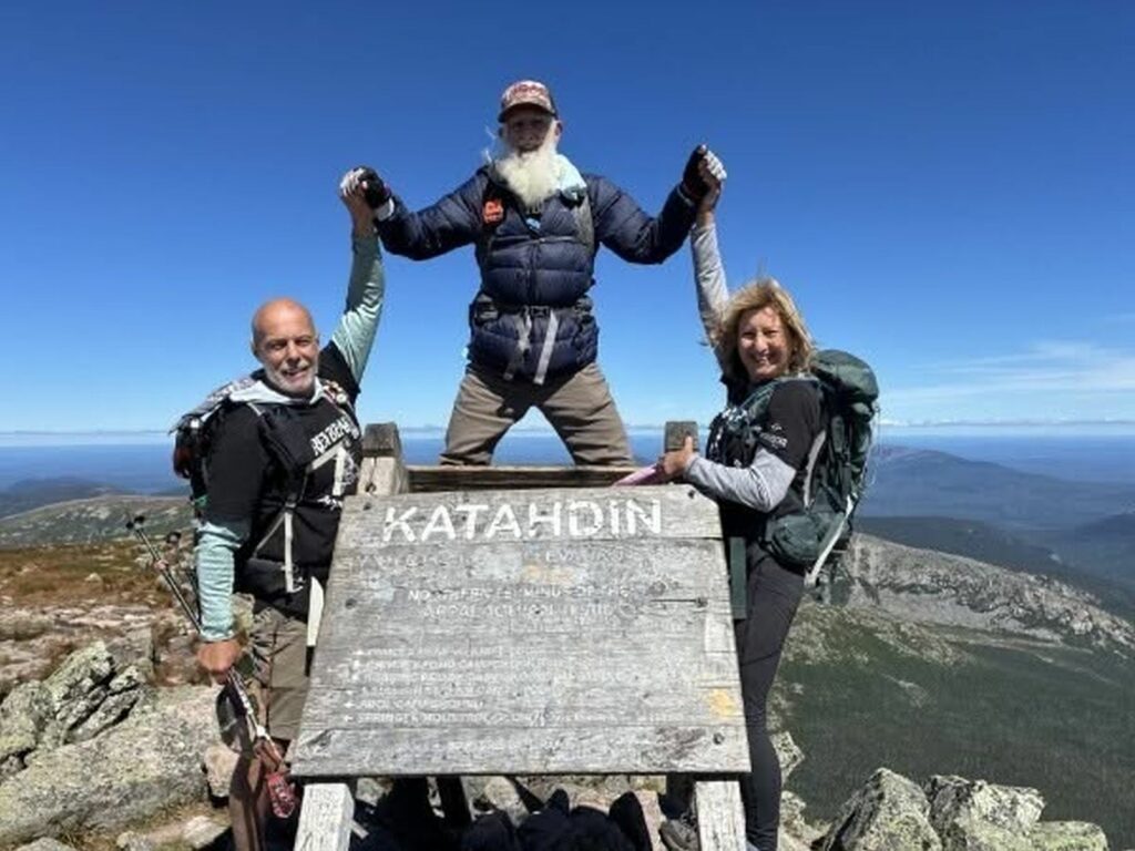 Record la 91 de ani pentru „Grey Beard”. A terminat Appalachian Trail după 71 de căzături și o spitalizare