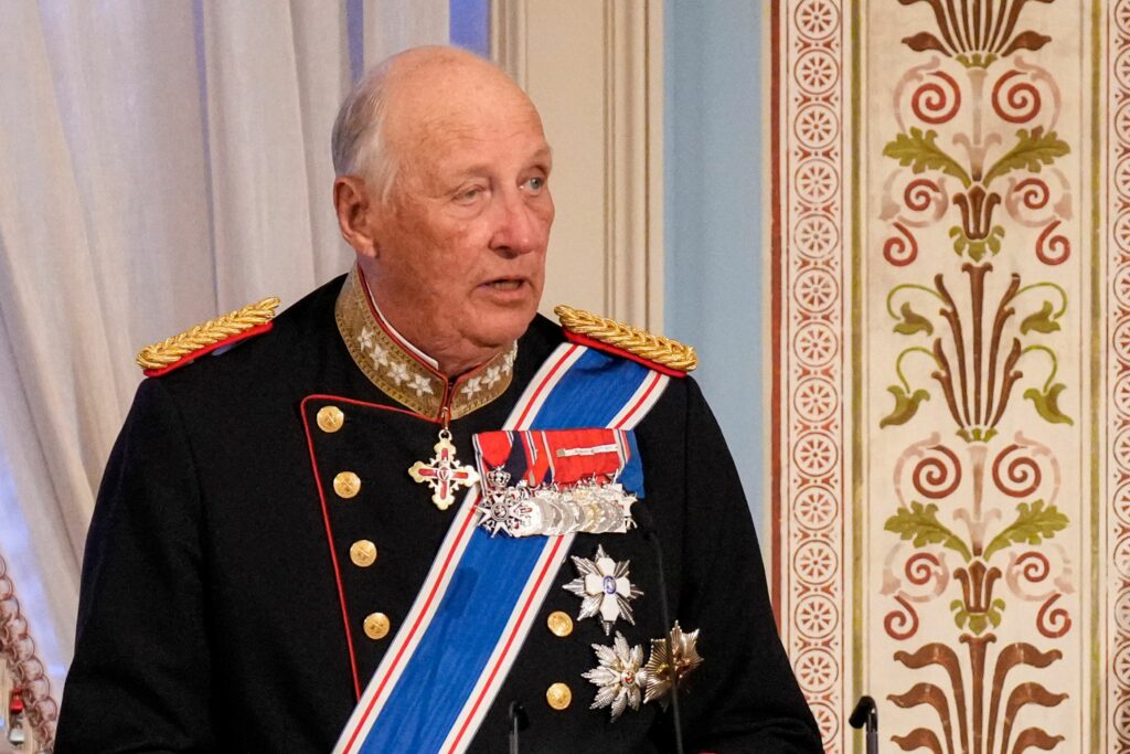 Regele Harald al Norvegiei se află într-o stare de sănătate „foarte gravă”. Regina și prinţul moştenitor şi-au anulat toate evenimentele
