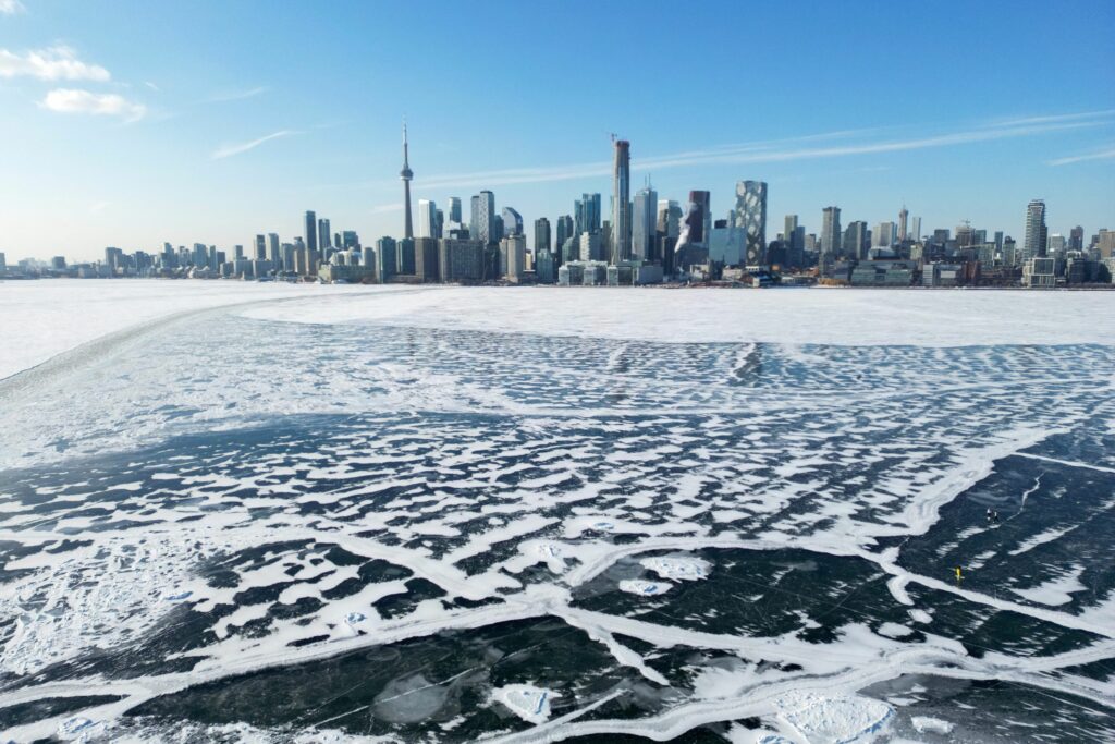 Google Maps pune în aplicare ordinul lui Trump: Lacul Ontario se numește acum „Lacul America” pentru utilizatorii din SUA