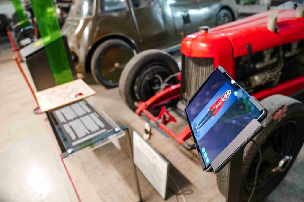 InventART incheie vara printr-o zi dedicata artei, tehnologiei si inventiei