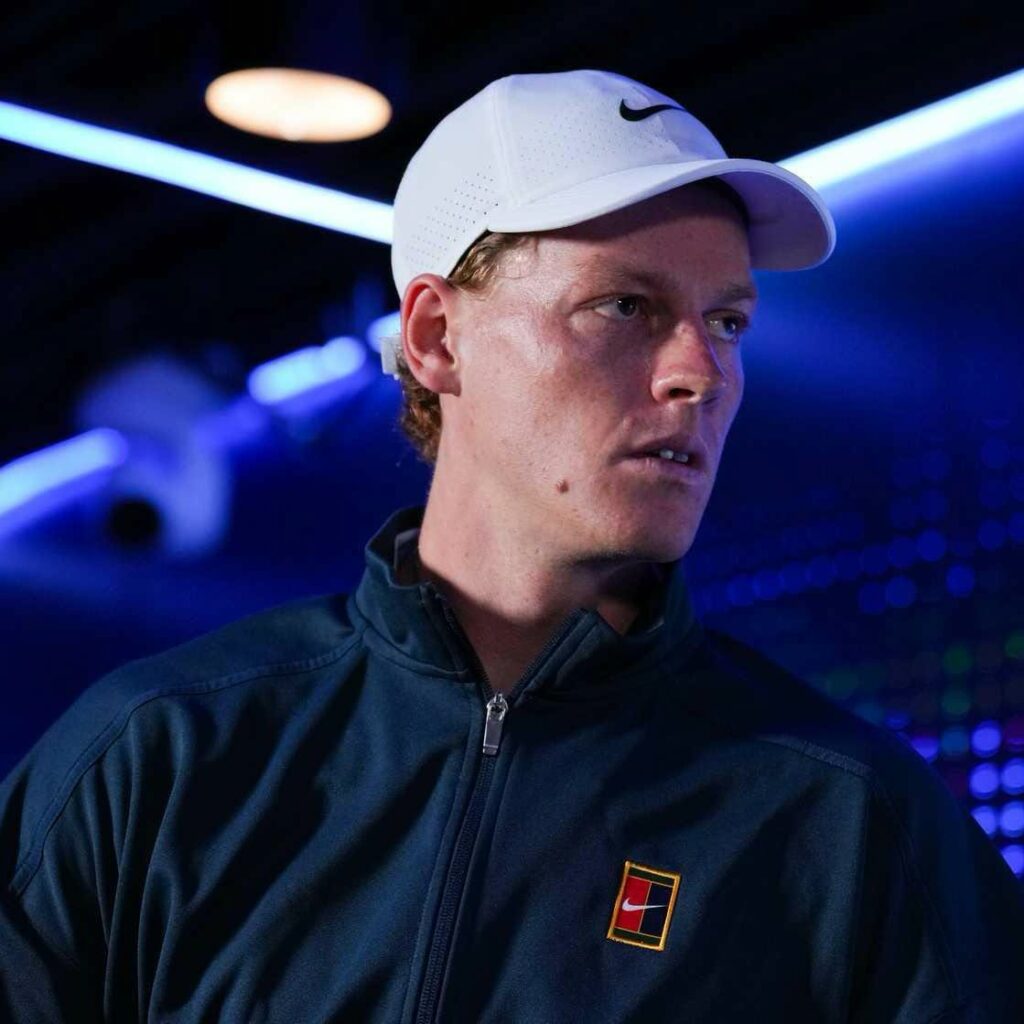 Lovitură pentru Jannik Sinner. Italianul s-a retras de la Cincinnati Open din cauza unei accidentări la genunchi