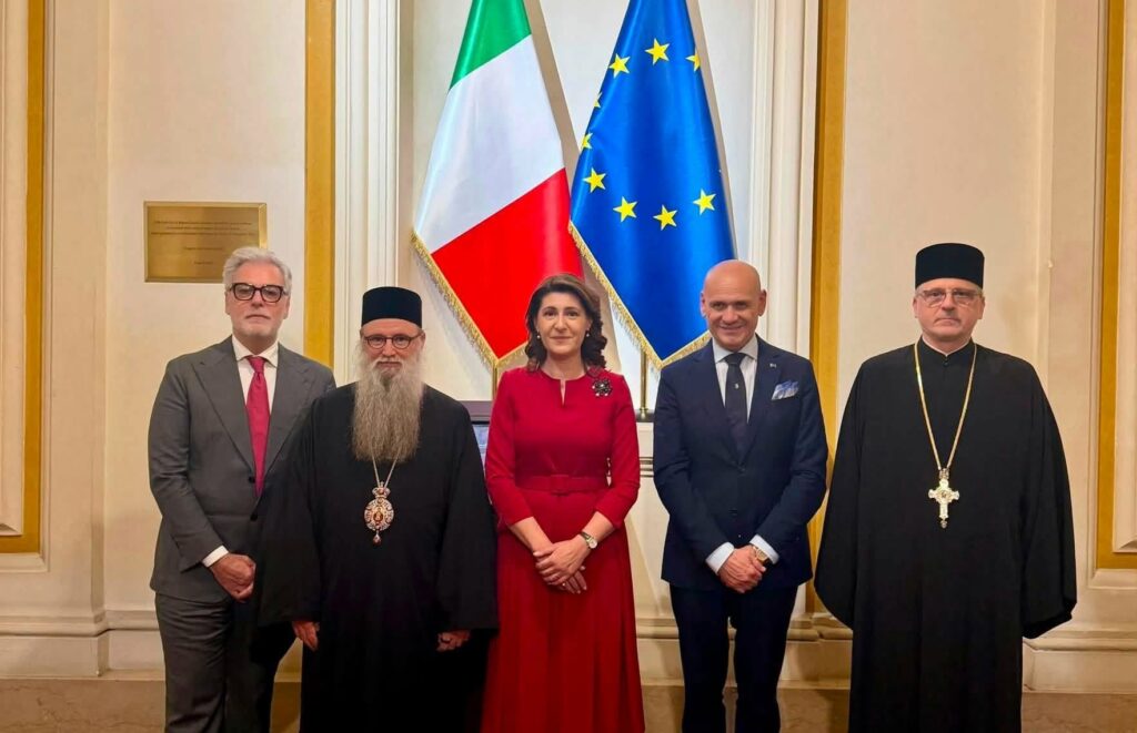 "Veste bună pentru românii din Italia". Oana Țoiu anunță că Episcopia Ortodoxă Română a Italiei a fost recunoscută oficial