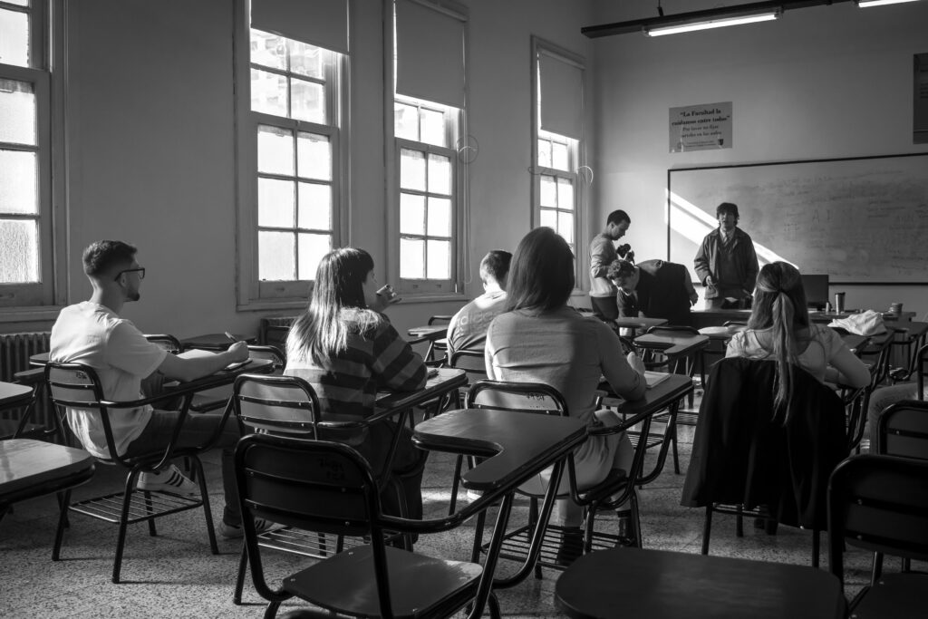 Ce țări europene cheltuiesc cel mai mult pentru educație? România, pe un loc surprinzător