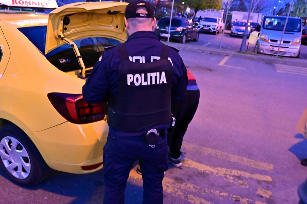 Amenzile rutiere neplătite pot lăsa șoferii fără permis. Noua măsură intră în vigoare din 25 august