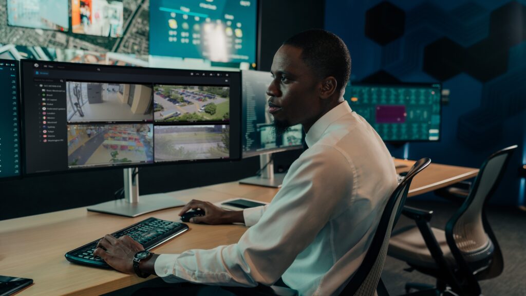 Companii independente de analiză plasează Genetec pe primul loc la nivel global în domeniul software-ului de management video