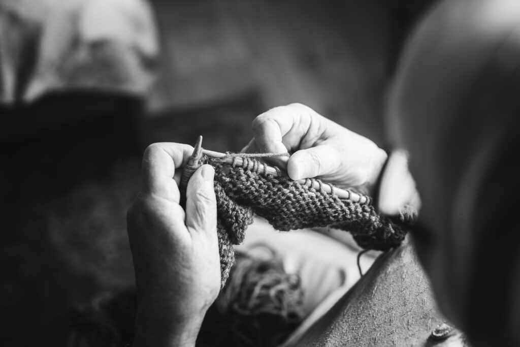 Hobby-urile bunicilor revin în forță