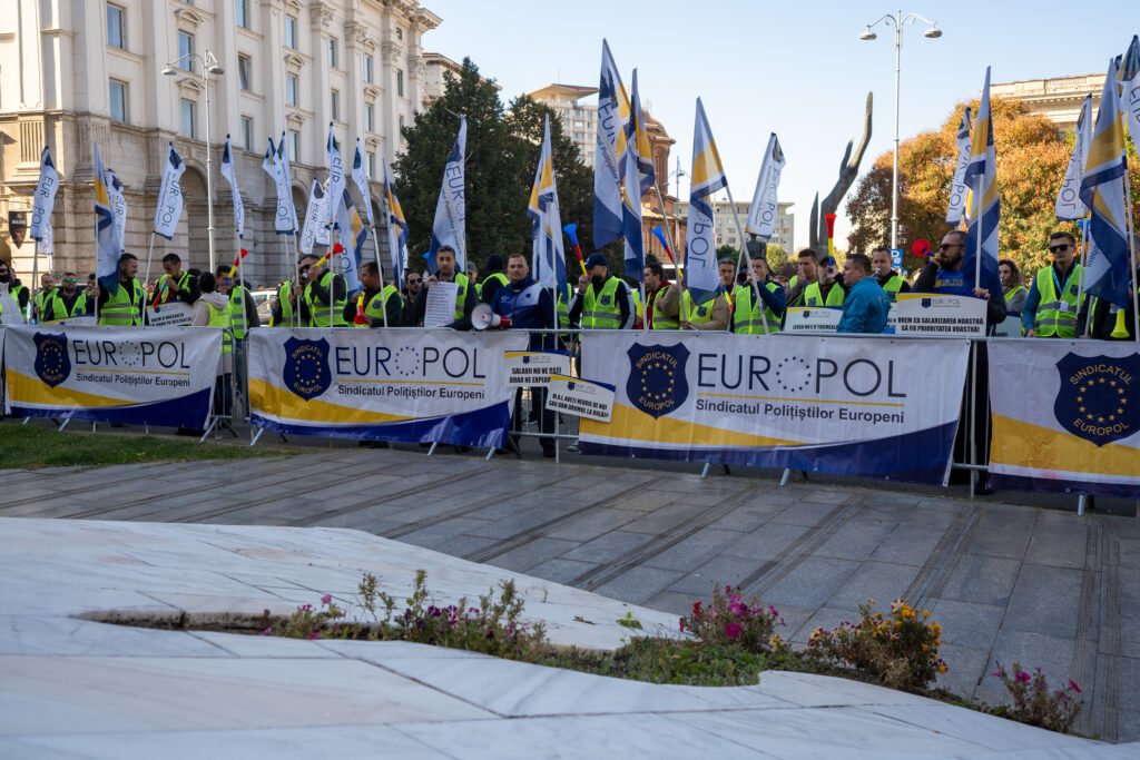 Mesaj ironic al Sindicatului Europol: Felicităm Poliția Capitalei pentru că a înregistrat un nou succes în procesul de digitalizare și eliminare a birocrației