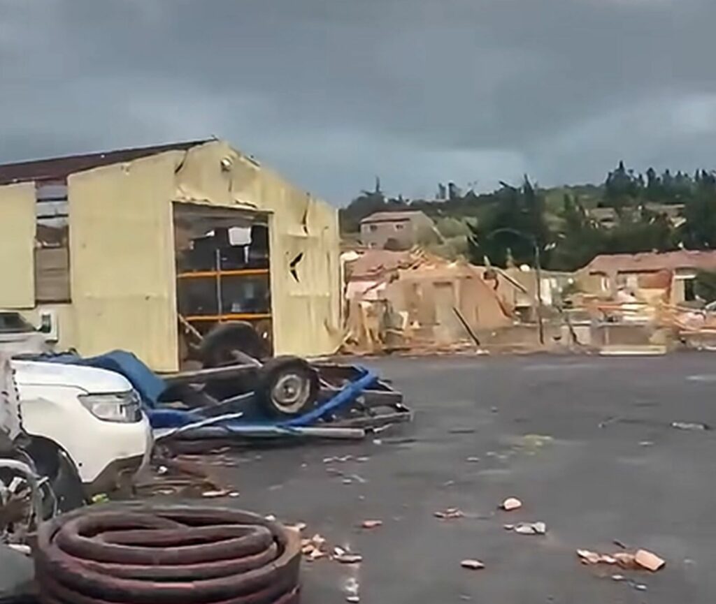 Dezastru în sudul Franței: o tornadă a măturat mai multe localități și a provocat pagube majore