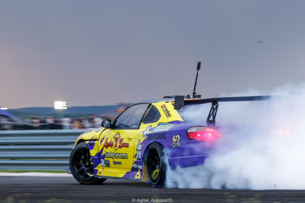 Transilvania Motor Ring devine capitala driftului în weekend. Liderul clasei Pro are doar 17 ani