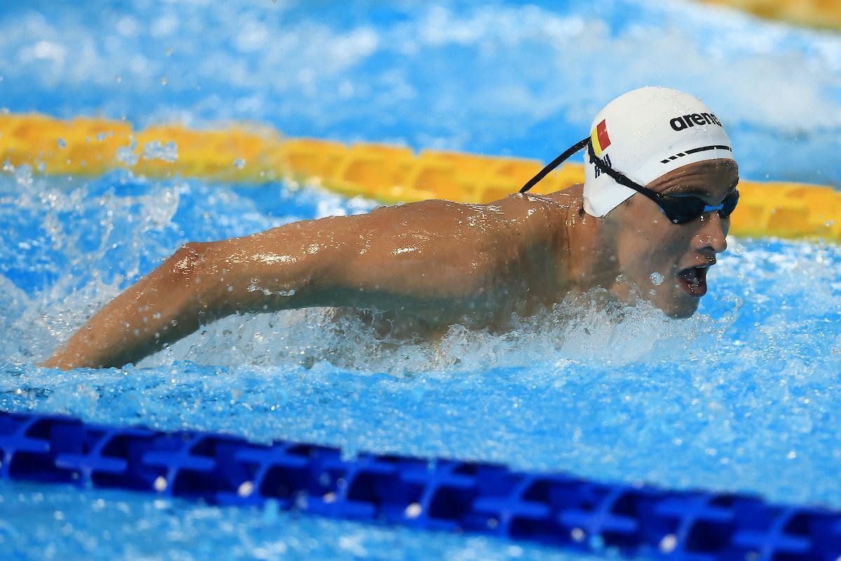 Vlad Mihalache a obținut record național și s-a calificat în semifinalele probei de 50 m fluture