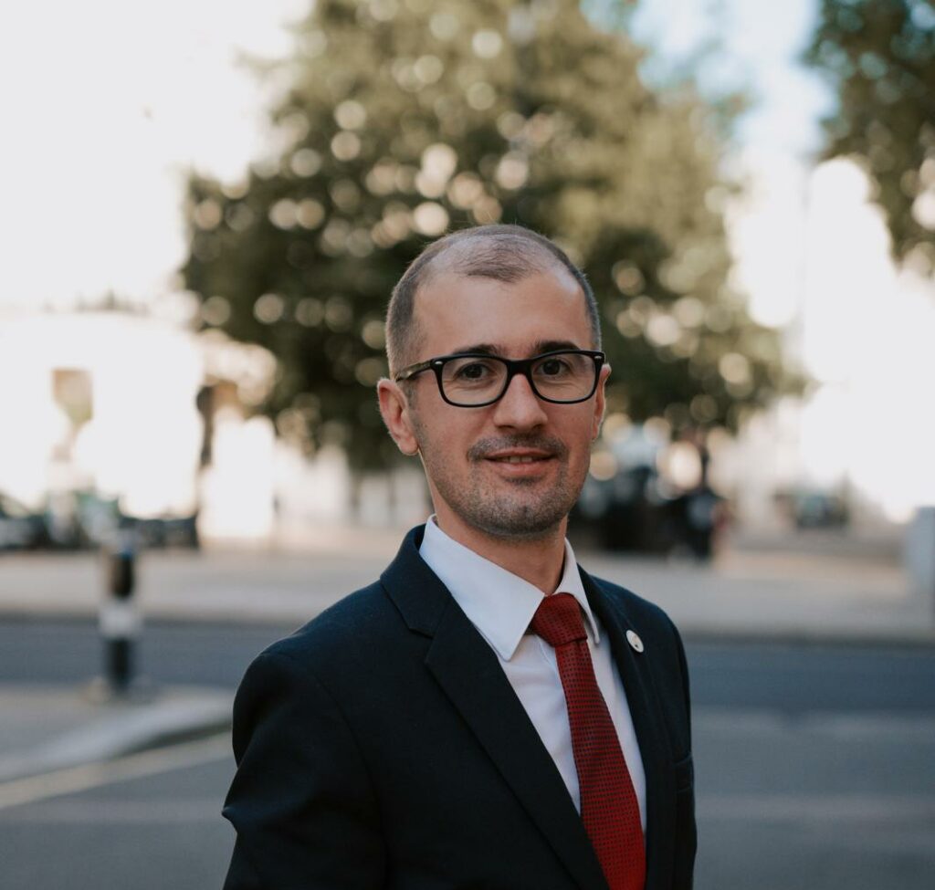 Tranziția Energetică a României: Provocări și Soluții