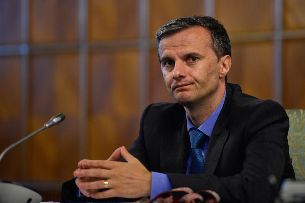 Cristian Socol: Despre cele 5 mituri legate de deficitul bugetar în cazul României
