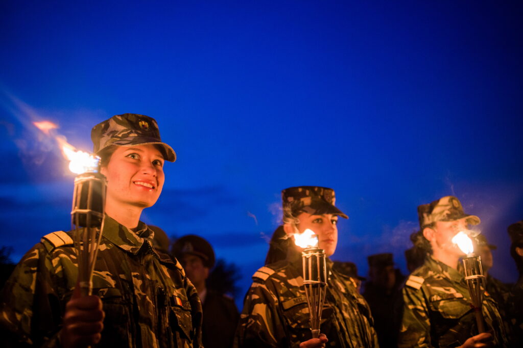 Sute de veterani, militari și voluntari vor alerga mii de kilometri prin țară. Omagiu pentru eroii căzuți