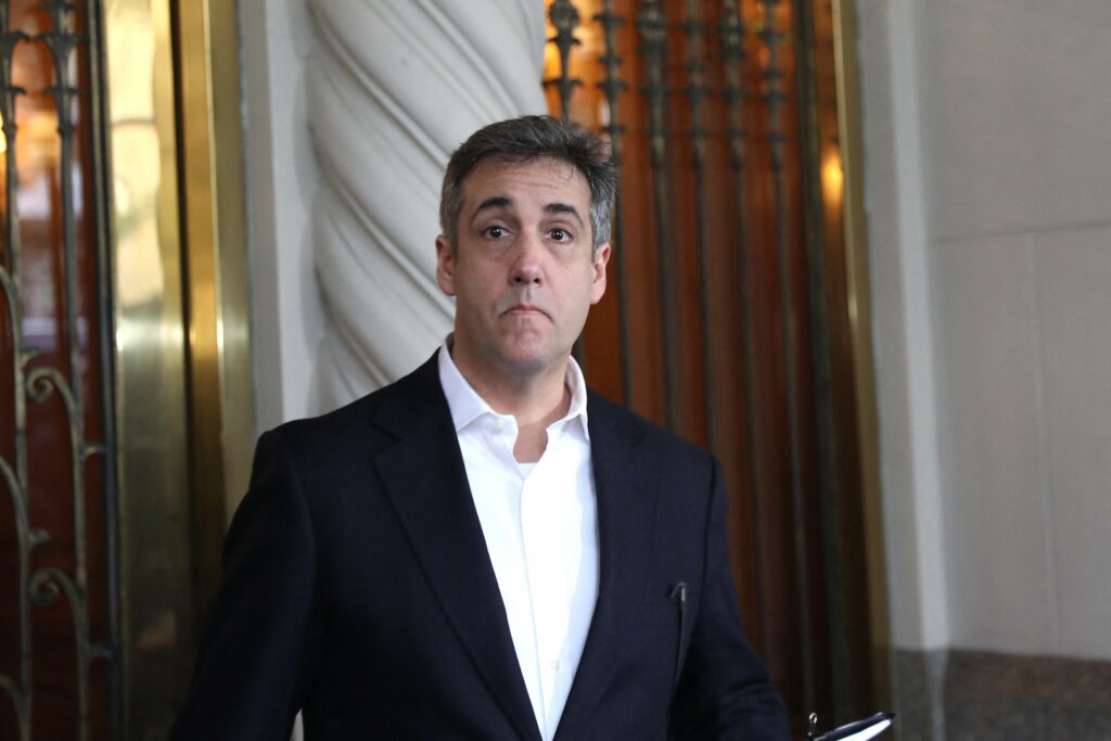 Donald Trump ia în calcul grațierea lui Michael Cohen, fostul său avocat. „Este ceva ce aș lua în considerare”