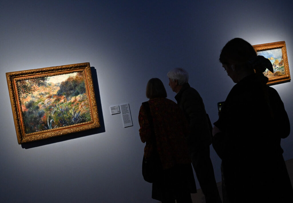 Jaf pe Riviera Franceză: patru opere de artă au fost furate din muzeul dedicat lui Renoir. Hoții au abandonat una în timp ce fugeau