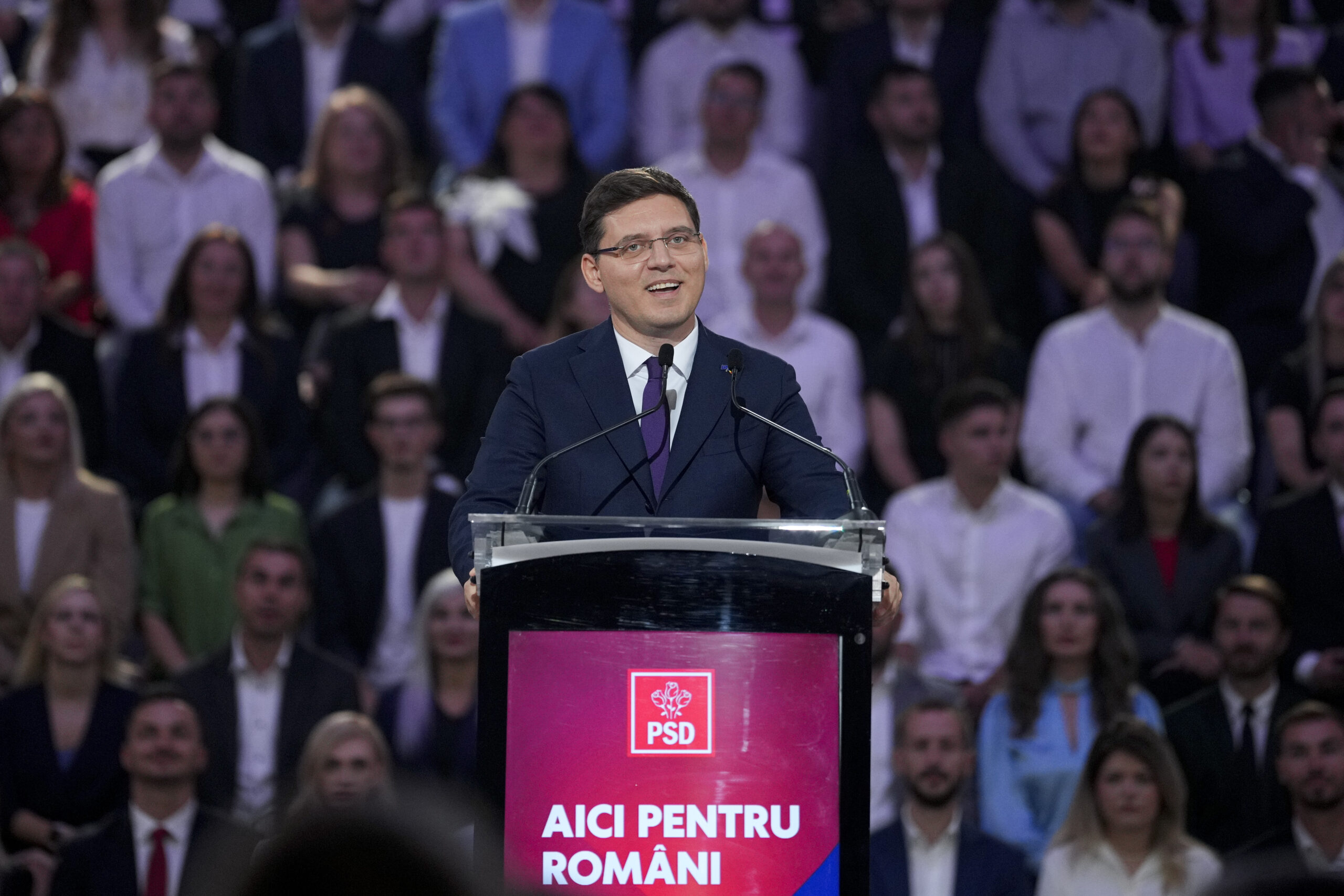 Victor Negrescu, atac dur la adresa Guvernului pentru eșecul pe Legea Salarizării: PNL este ca Albă ca Zăpada. Bolojan a fost responsabil de coordonarea PNRR