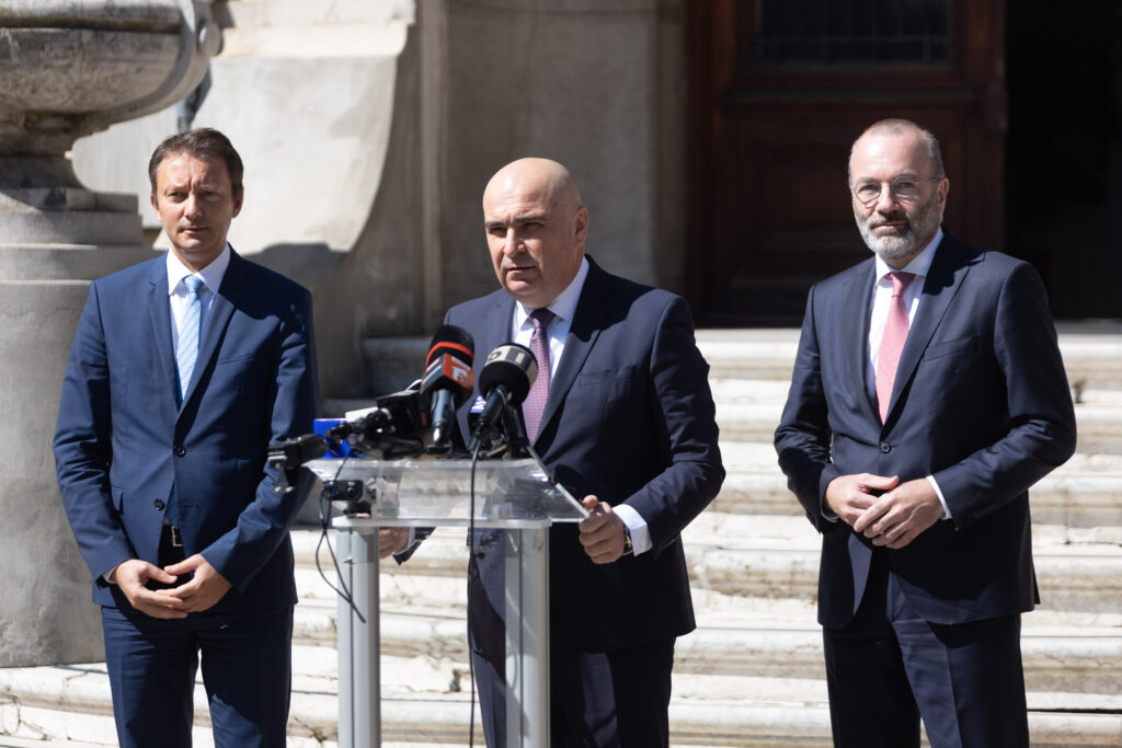 Planul lui Mureșan pentru a ajunge premier: nu se retrage și merge la vot. Oferta pentru PSD și planul B pentru cele 47 de voturi care îi lipsesc