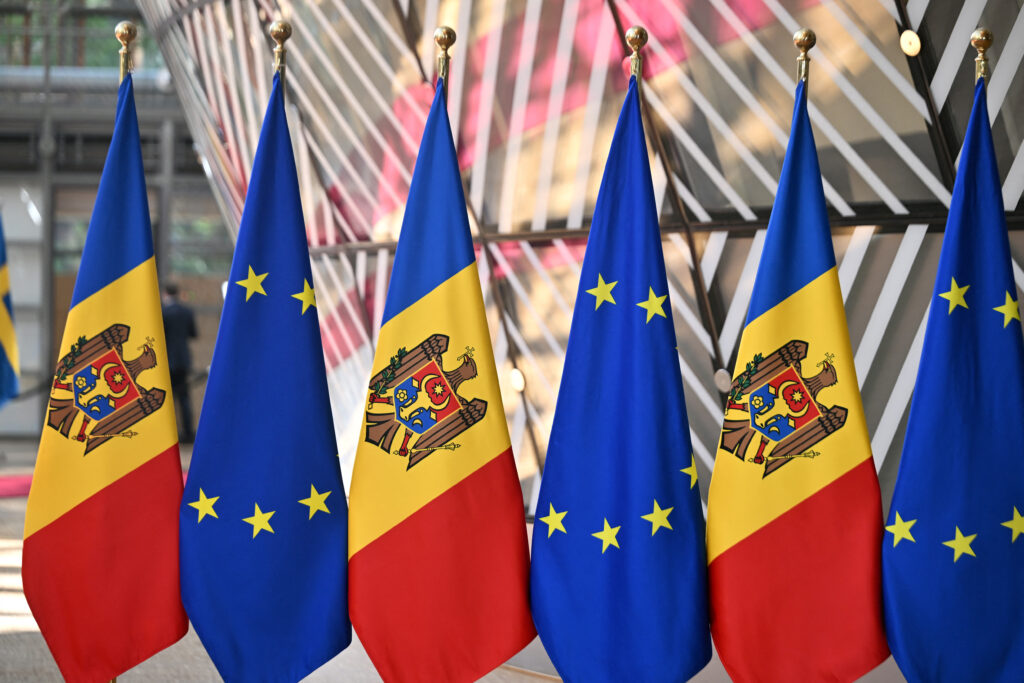 Comisia Europeană își redistribuie resursele pentru a ține pasul cu efortul de aderare al Republicii Moldova