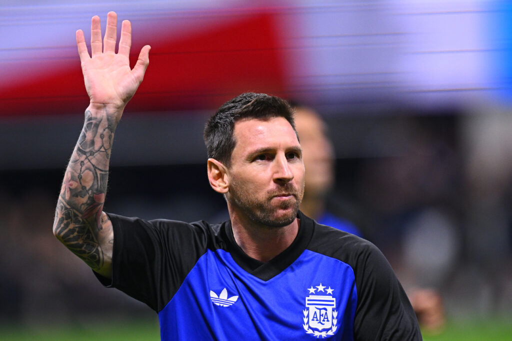 Omagiu în Argentina pentru Messi: Toate meciurile din următoarea etapă, întrerupte în minutul 10 pentru un minut de aplauze