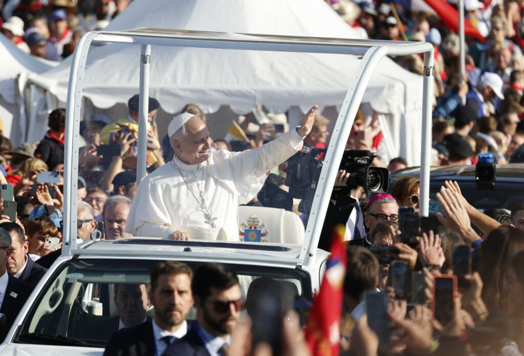 Papa Leon cere Bisericii Catolice să combată abuzurile sexuale, în cadrul liturghiei din Lourdes