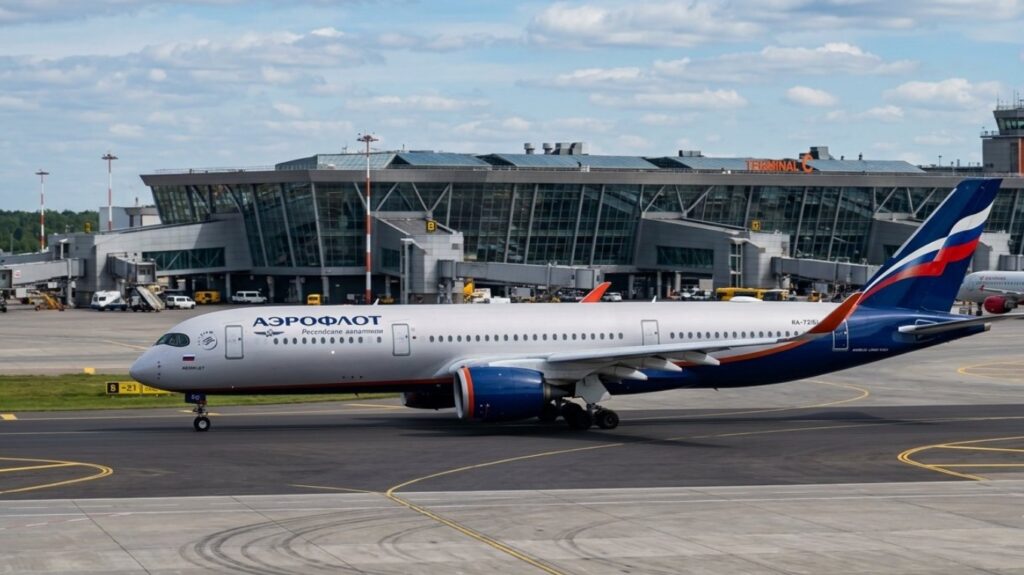 Aeroporturile din Rusia au fost închise de 993 de ori într-o singură lună. Este cel mai grav bilanț de la începutul invaziei