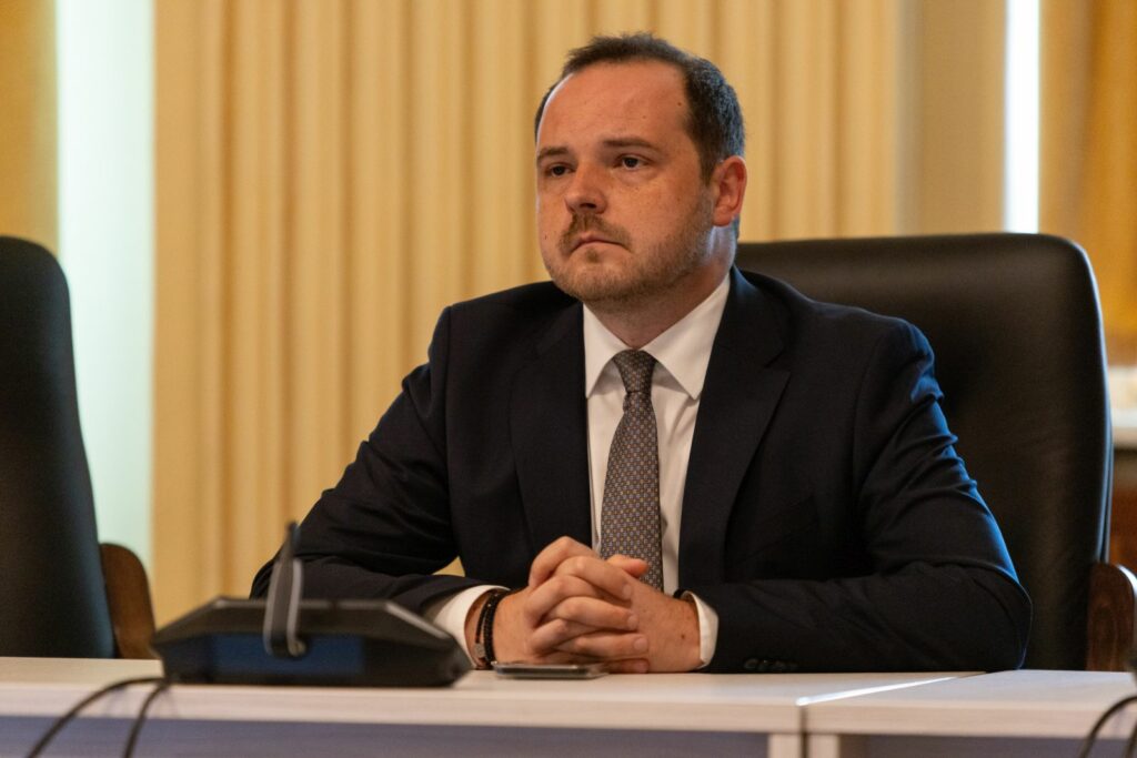 Rogobete vede posibilă o majoritate PSD-UDMR-minorități și neafiliați: „Fără USR e bine”