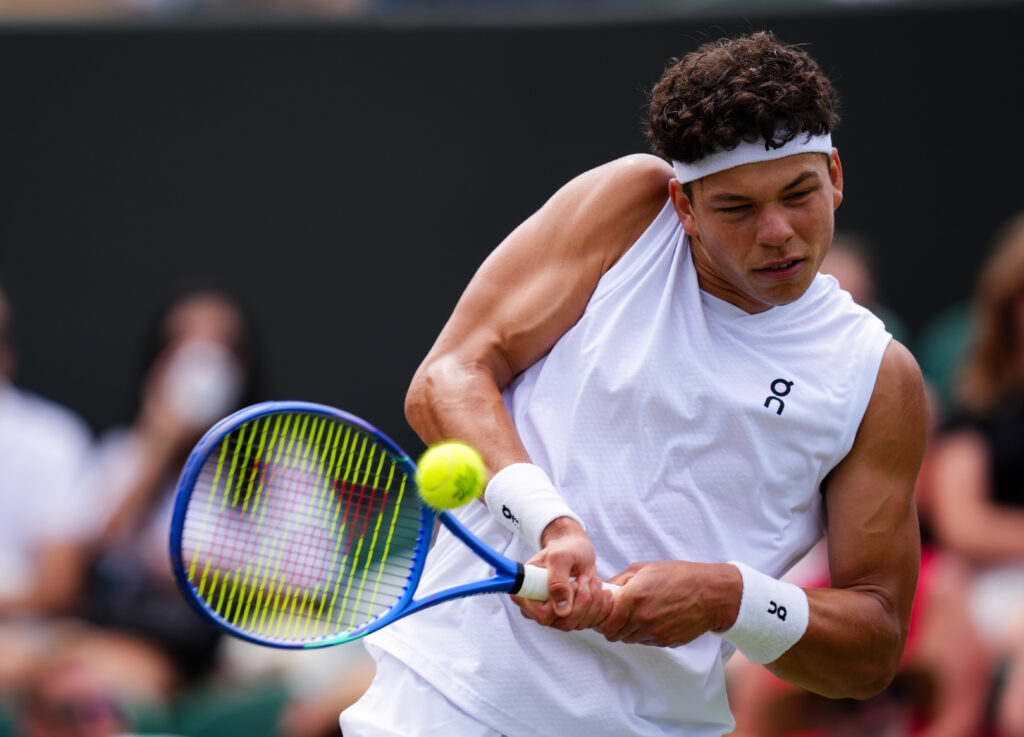 Ben Shelton îl învinge pe Carlos Alcaraz într-un meci istoric la US Open și este în semifinale