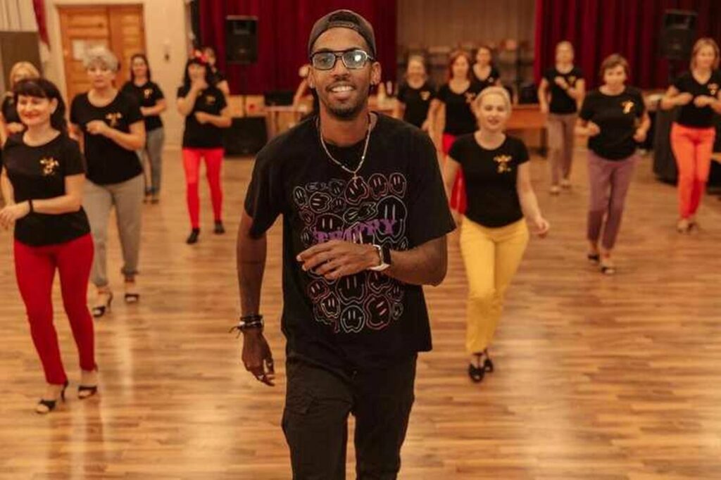 De la salsa la sabotaj. Un cubanez stabilit în Rusia ar fi recrutat oameni pentru atacuri în România și alte state UE