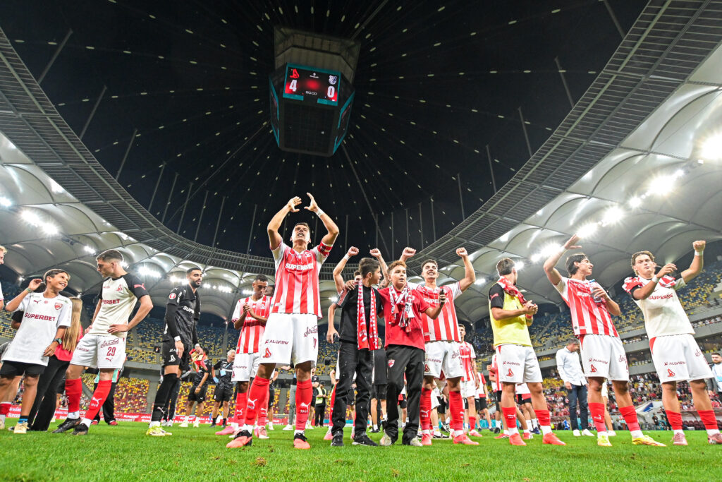 Dinamo București rămâne lider după etapa a 10-a din Superliga de fotbal. Rezultatele etapei și clasamentul la zi