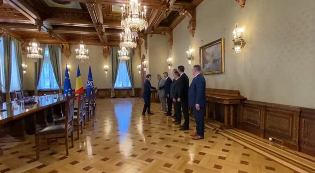 Varujan Pambuccian, după consultările de la Cotroceni: „Nu rescriem nimic. Nici cu anticipatele”