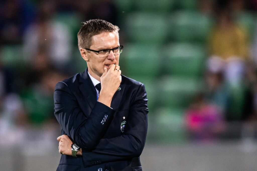 De la „Vrei să fii milionar?” la Liga Campionilor. Povestea spectaculoasă a lui Valdas Dambrauskas, antrenorul lui Sabah