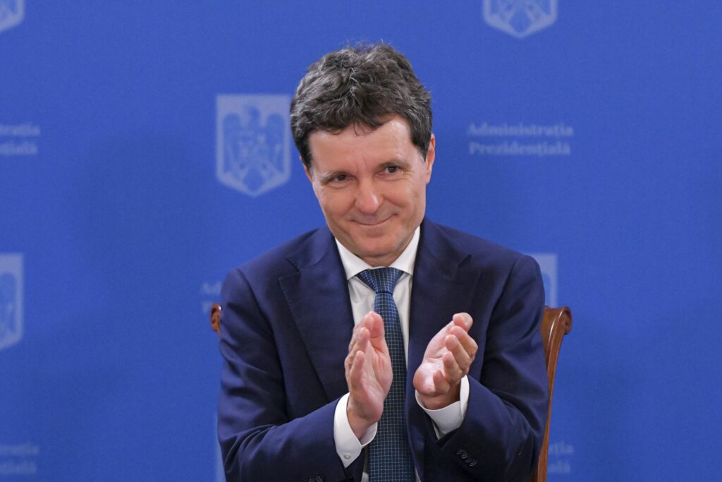 De ce întârzie Nicușor Dan să prezinte raportul privind alegerile prezidențiale anulate și influența rusă