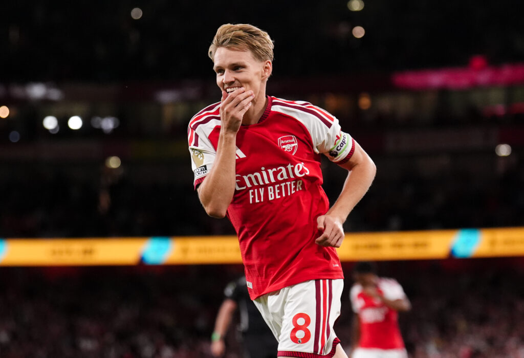 Arsenal revine de la 0-1 și câștigă derby-ul londonez cu Chelsea. Punctaj maxim după trei etape în Premier League