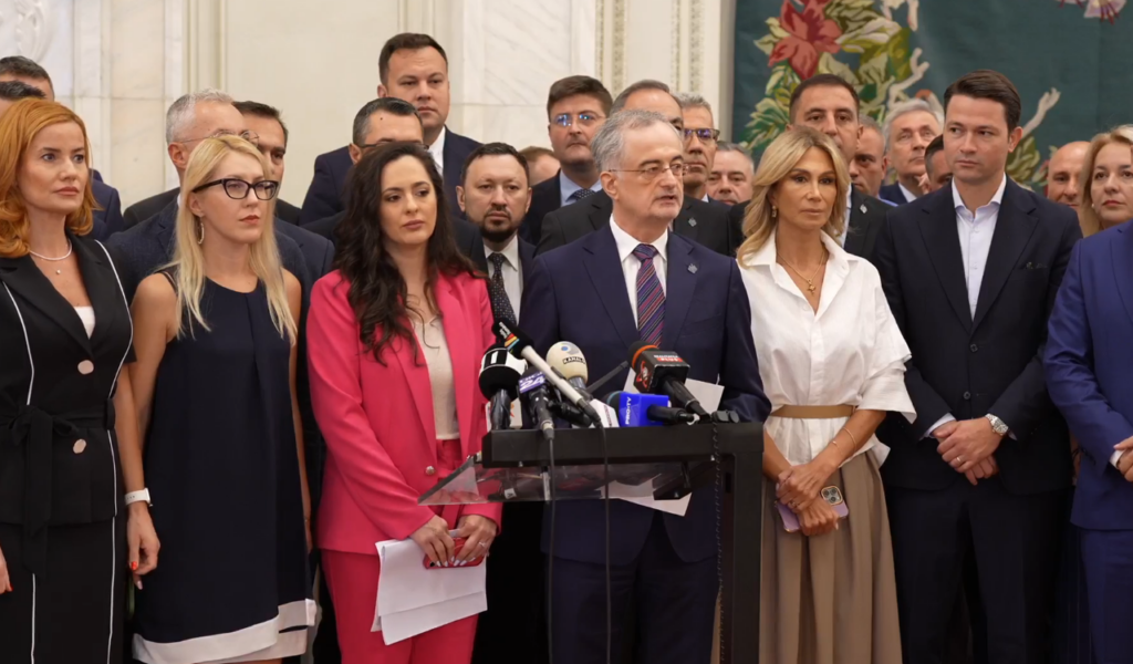 PNL și USR boicotează miercuri toate activitățile parlamentare de la Camera Deputaților. Acuză PSD, AUR și SOS de abuzuri: „Încalcă statul de drept și Constituția”
