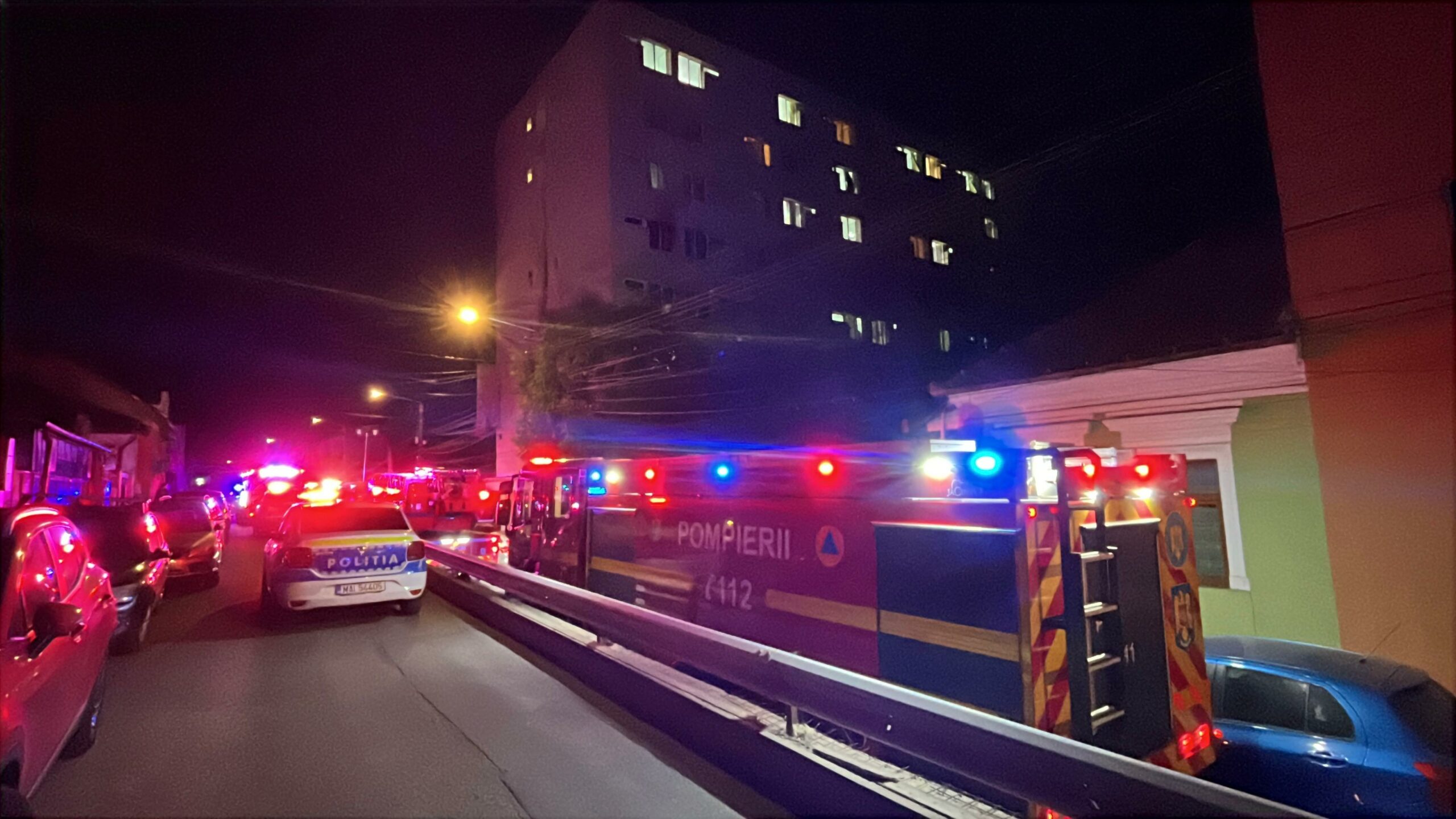 Incendiu într-un cămin studențesc din Cluj-Napoca. Toți studenții au fost evacuați și mutați