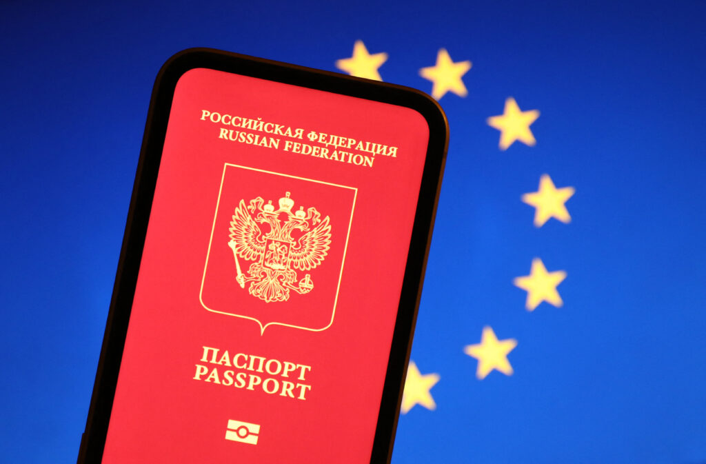UE pregătește restricții de călătorie pentru cetățenii ruși, pentru a preveni atacurile hibride