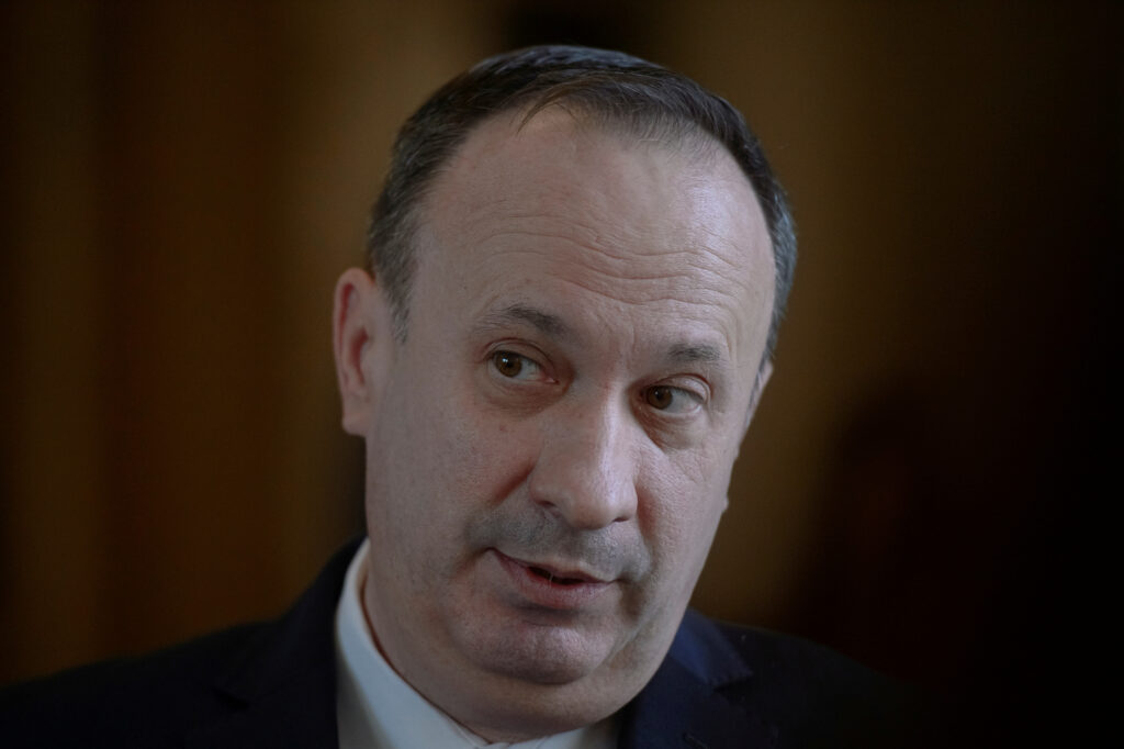 „Altă bombă cu ceas lăsată de Bolojan”. Adrian Câciu: PSD nu susține creșterea impozitelor pe locuință la valoarea de piață