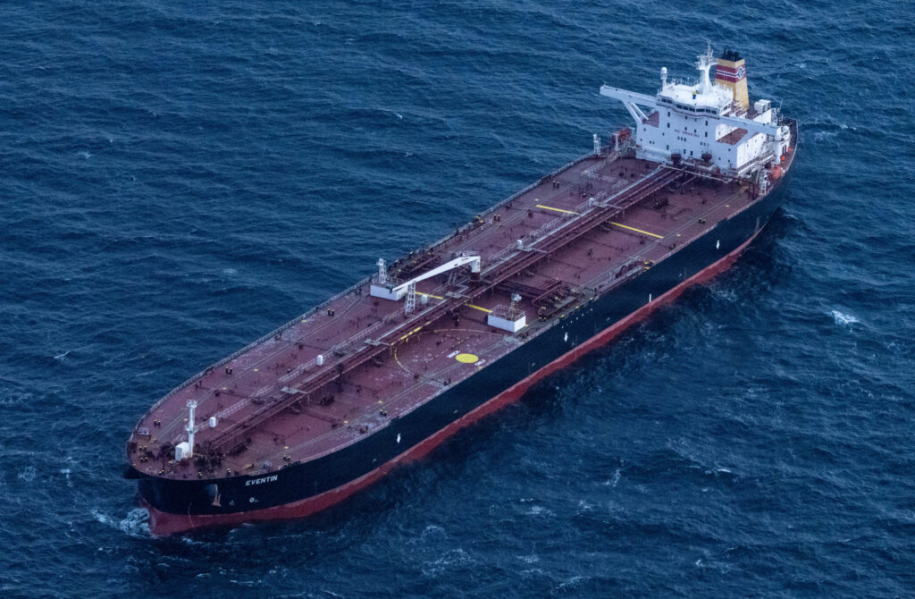 Primul transport de motorină rusească spre SUA. Un petrolier cu 300.000 de barili a plecat spre New York