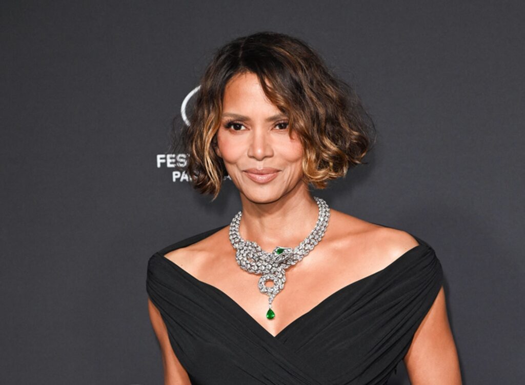 „L-a strâns de gât pe fiul nostru și a încercat să-l sufoce”. Halle Berry, acuzații șocante din partea fostului soț
