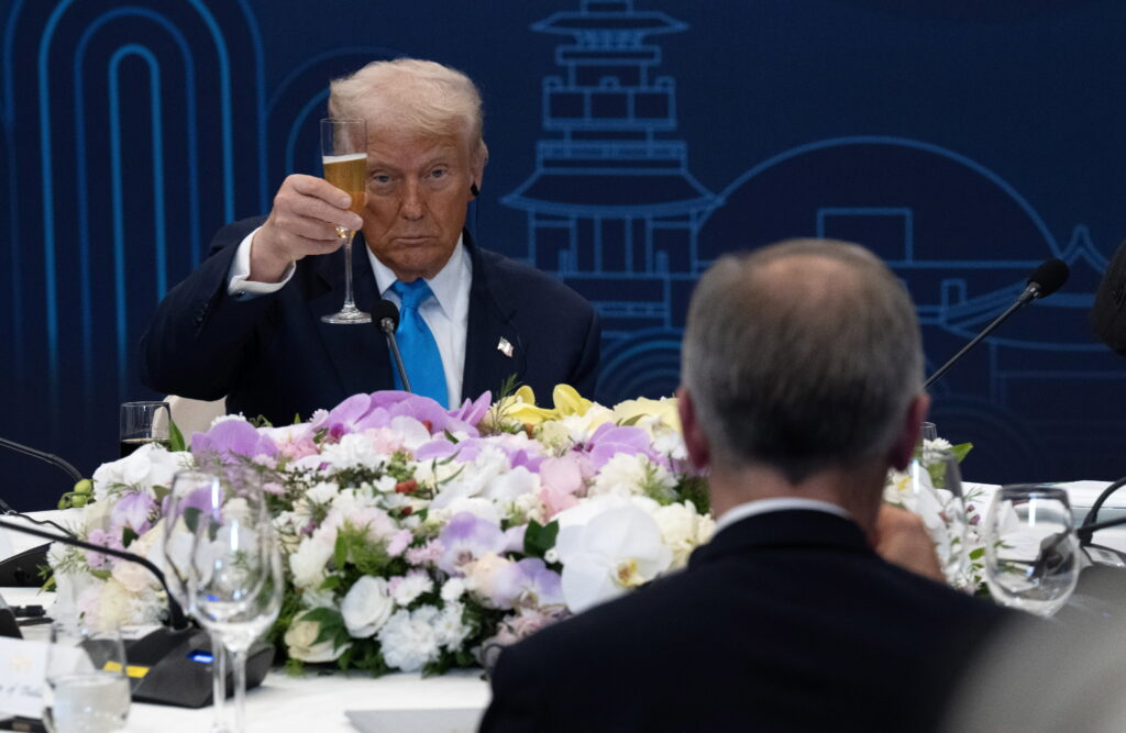 Documente secrete dezvăluie cine a finanțat sala de bal de 333 de milioane de dolari a lui Trump. Nume grele și legături controversate