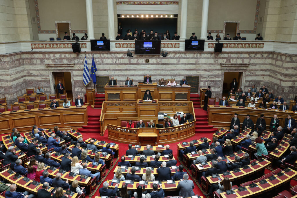 Grecia interzice rețelele sociale pentru copiii sub 15 ani Parlamentul de la Atena a adoptat legea