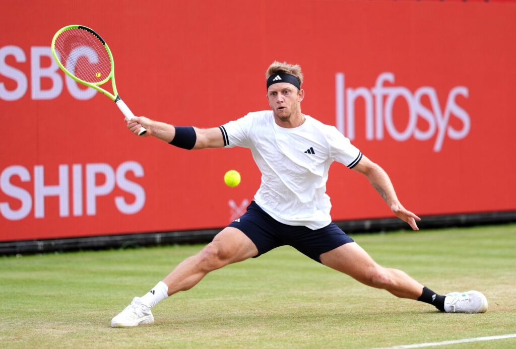 Davidovich Fokina, campion la Shanghai. Spaniolul a întors incredibil finala și urcă pe locul 13 mondial