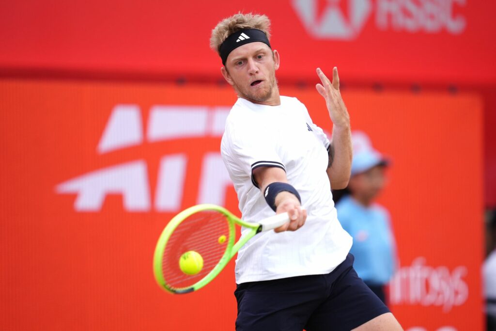 Principalul favorit, eliminat la Shanghai. Davidovich Fokina a revenit spectaculos în fața lui Zverev