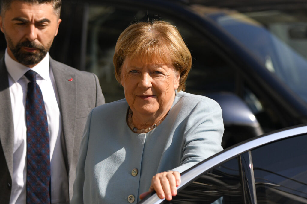 Merkel spune că a venit timpul ca Germania să aibă prima femeie în funcția de președinte