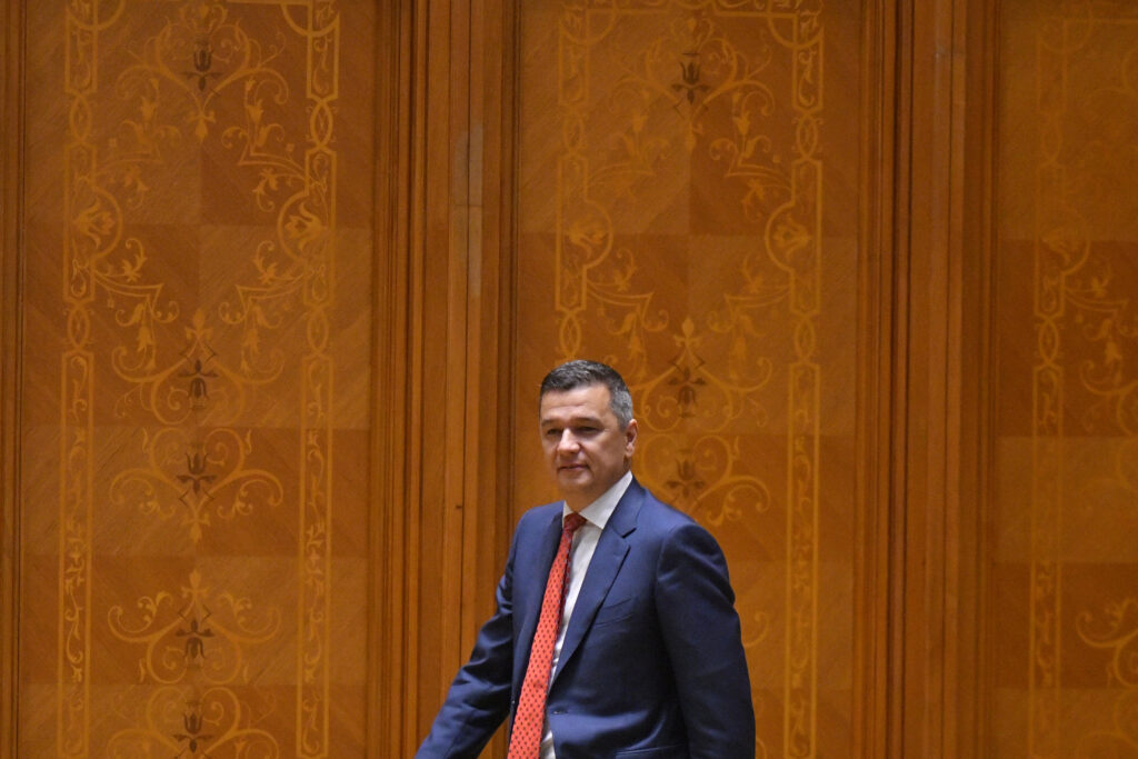 Sorin Grindeanu, despre alegerile anticipate și suspendarea președintelui: Am fi o țară praf. Să-și bage picioarele în ligheanul cu apă rece