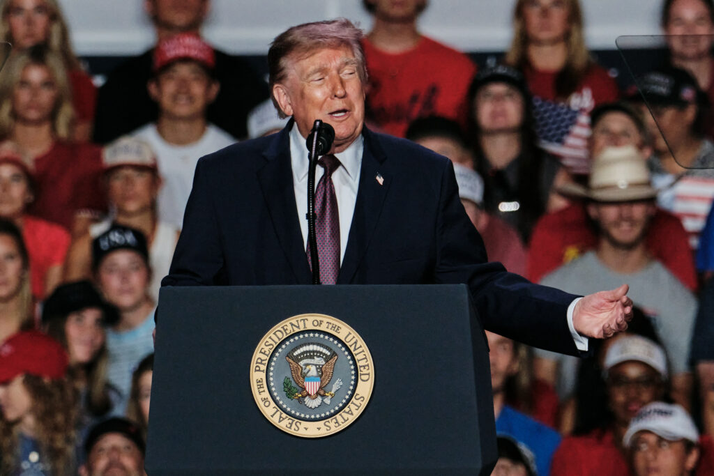 Miting electoral al lui Donald Trump întrerupt de protestatari în Texas