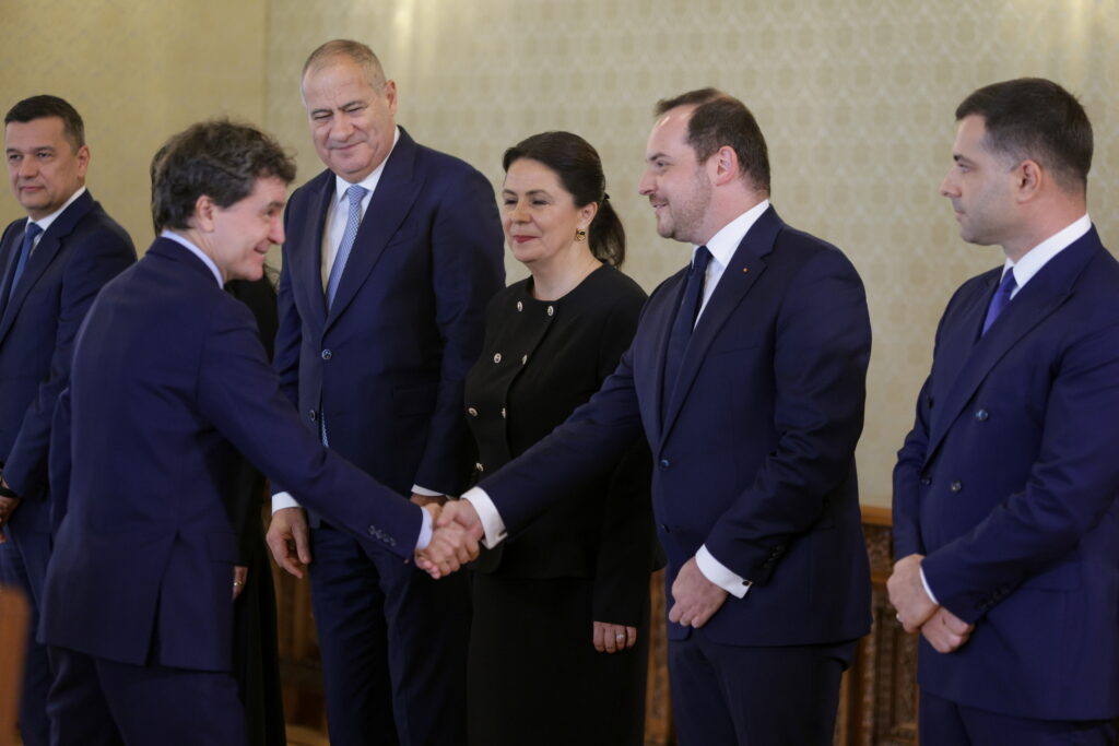 „Ajunge!”: fostul ministru al Sănătății Alexandru Rogobete cere maturitate politică și o majoritate stabilă