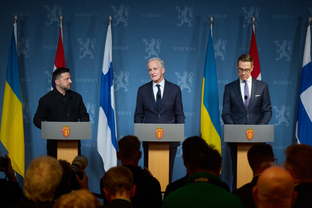 Zelenski îi apără pe liderii Finlandei și Norvegiei în urma discuțiilor cu Putin: „Totul este complet transparent”