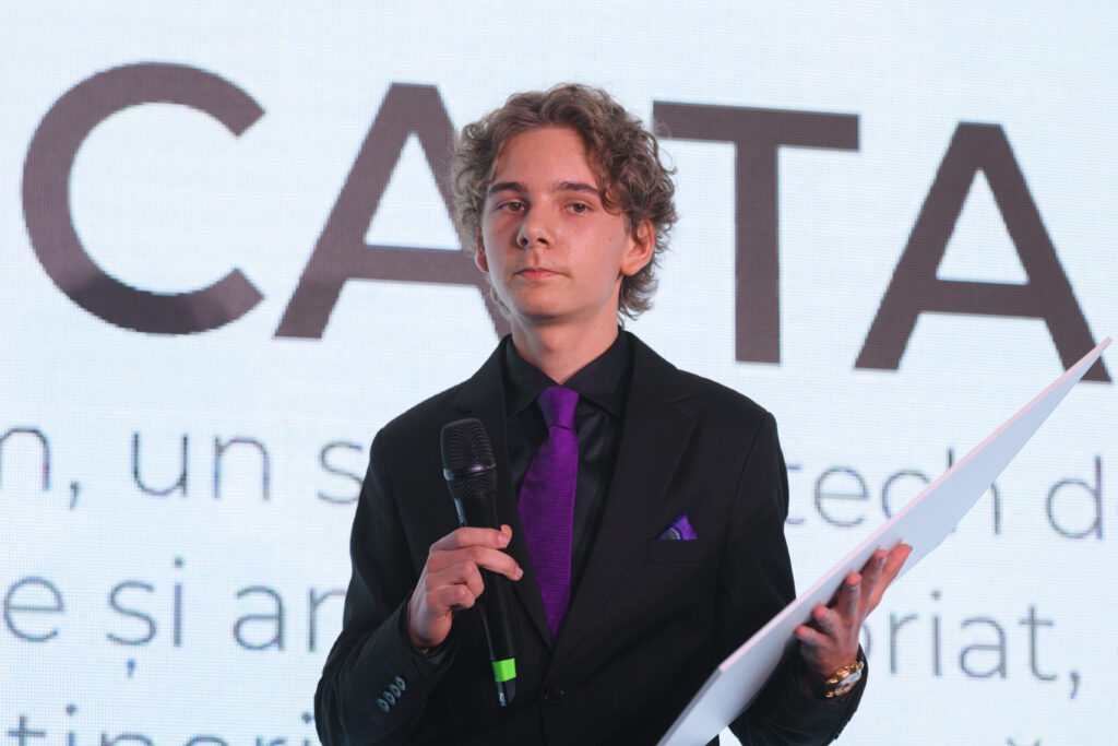 La 15 ani, și-a construit propria companie. Luca Tacea a primit Bursa Virgil Madgearu la GALA MEDIAFAX 35