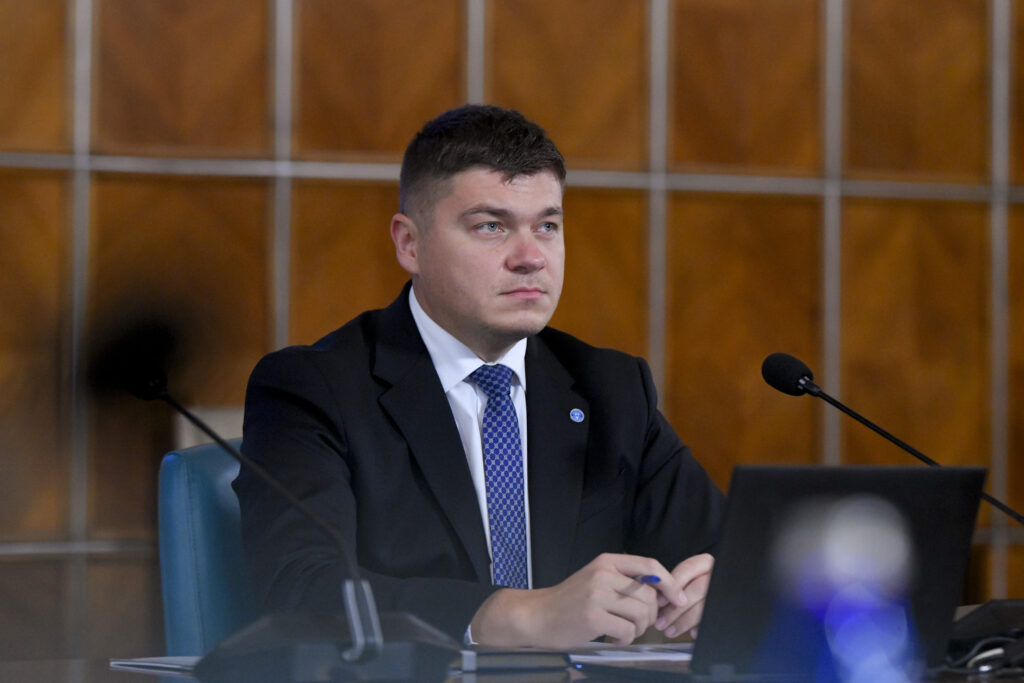 Ministrul Dezvoltării, precizări despre taxele pentru balcoanele închise: „Românii nu vor plăti taxe înzecite și nici nu li se va dubla impozitul”